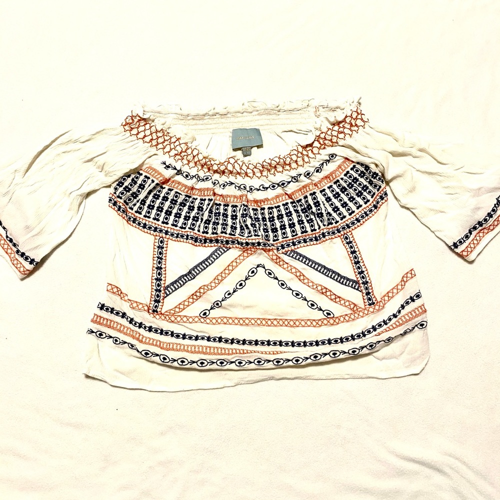 Skies are blue size large knitted crop top